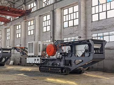 時(shí)產(chǎn)300噸履帶式移動(dòng)站發(fā)貨